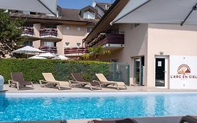 Logis Hotel Arc En Ciel